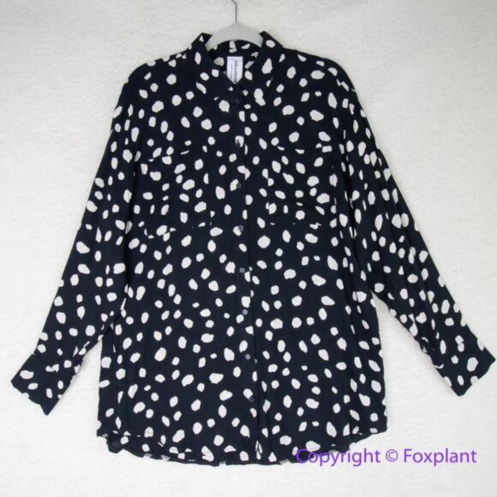 Collusion black and‎ white dot long sleeve shirt women top, size 6